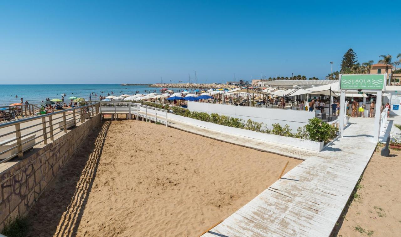Archimede, Appartamento Con Vista In Centro A Marina Di Ragusa Exterior foto